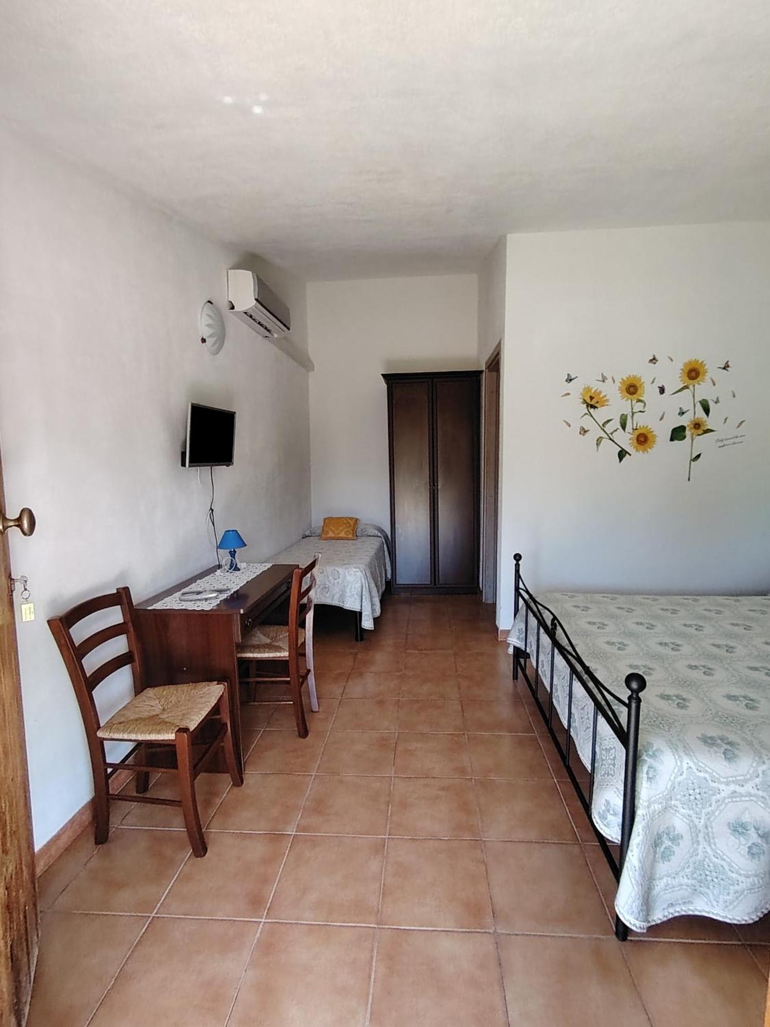 Agriturismo Sa E Padedda Mores Room photo